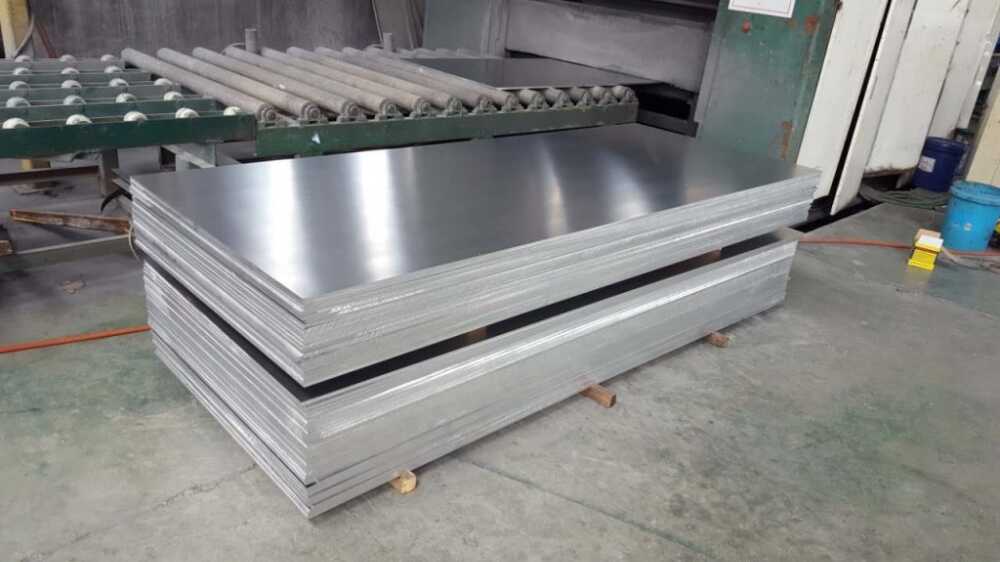 gia công nhôm tấm với aluhome