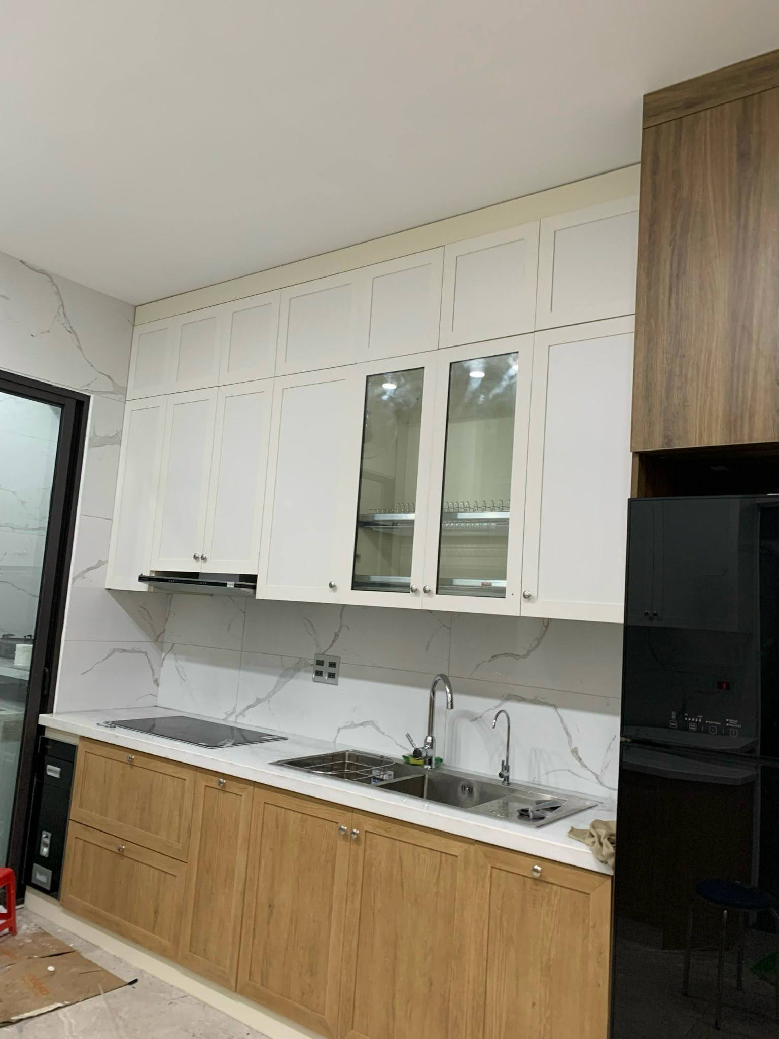 Báo Giá Tủ Bếp Nhôm Tấm Lựa Chọn Thông Minh Cho Không Gian Bếp Hiện Đại